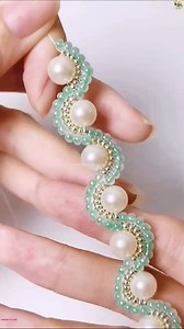 DIY Trendy & Versatile Wavy Bracelet 💚💚 | Wedding Decoration Ideas