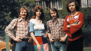 2 Plus 1 - Alchetron, The Free Social Encyclopedia