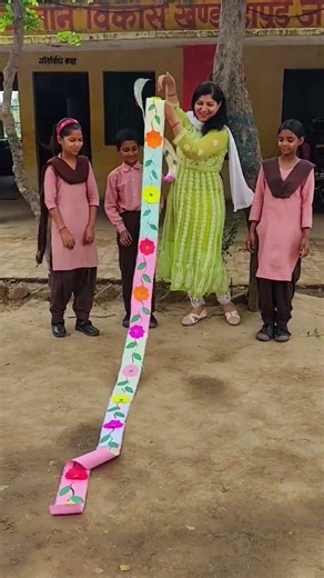 Class decoration craft ideas💡 #classdecoration #craftideas #papercraft #recycling #diycrafts #school