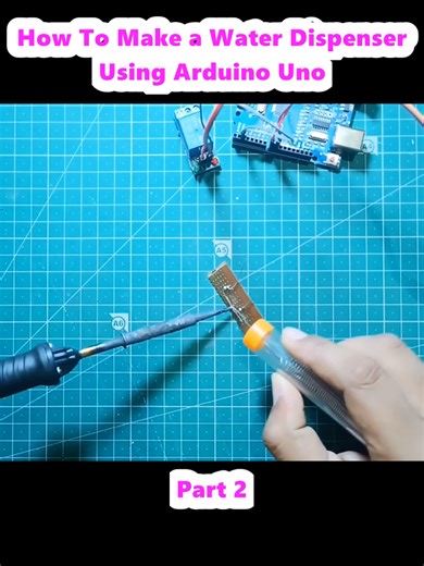 Cómo hacer un dispensador de agua con Arduino Uno