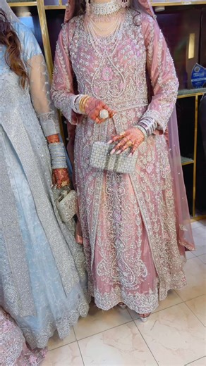 Bridal Looks at Lubna Salon: Creator Insights & Styles