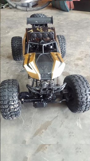 🔥 Powerful Off-Road RC Car | Extreme Speed & Stunts 🚙💨