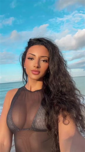 Fun Beach Lip Sync Moments at Miami Beach