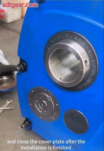 Shaft mounted gearbox backstop installation and function.