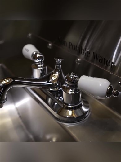 America's ONLY TRAIN to the GRAND CANYON! | DownieLive