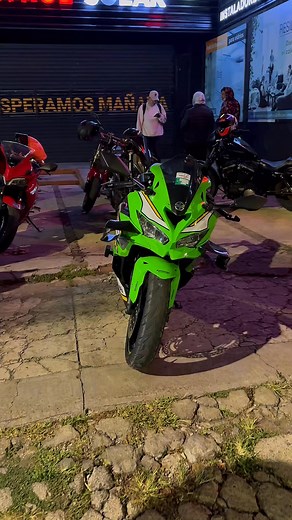Puro avión | Chino Motors