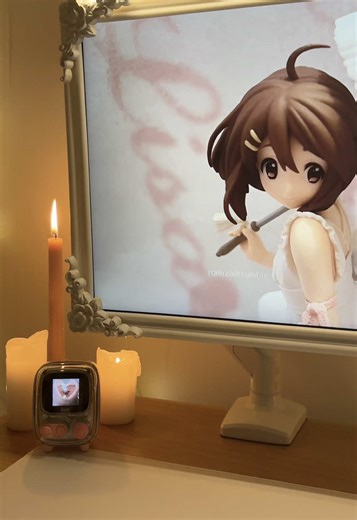 ive always wanted a bluetooth speaker, and this one stood out instantly 𝄞𓂃 ࣪˖ the pixel display is so easily customisable via the divoom app, and sound quality is spectacular! featuring the tiivoo2 by @divoom_global ♡ #coquette #giftidea #cutecore #divoom #speaker