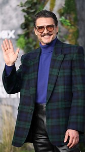 Pedro Pascal at #TheLastOfUs LA premiere last night & he's still holding the internet's daddy crown like it’s his full-time job 😍 | NowThis