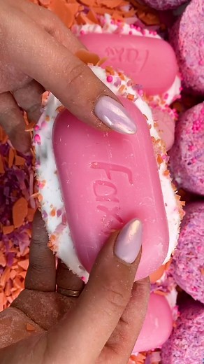 Exploring Foam ASMR with Soap Boxes