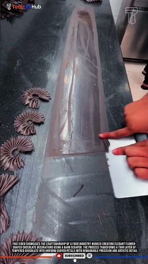 Innovation Skill Chocolate Decoration: Hand Scraper Crafting Elegant Flower Chocolate Garnish #tech