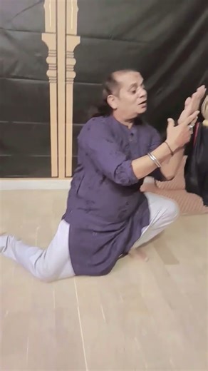 #shorts #latamangeshkar #kathakdance #kathakguru #hassanjaanwarsi