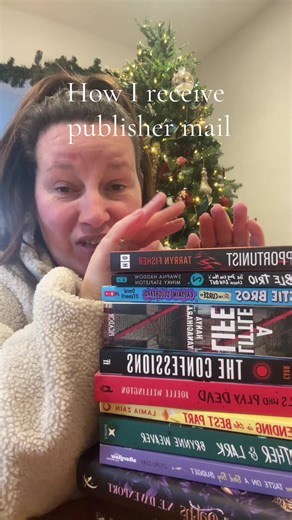 How I recover publisher mail and free books. Once you’ve got 1,000 followers on TikTok you can start requesting samples. Some of them are books depending on what is available. You are not guaranteed a sample, your request more often than not is ignored or declined but sometimes accepted. Publishers also send out newsletters and emails and if you have been accepted as part of their creator programme they send you updates and books that you can request. Your not always guaranteed and you won’t kno