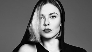 INTERVIEW : il y a 7 ans, Nina Kraviz nous confiait qu'elle était une "gitane moderne"