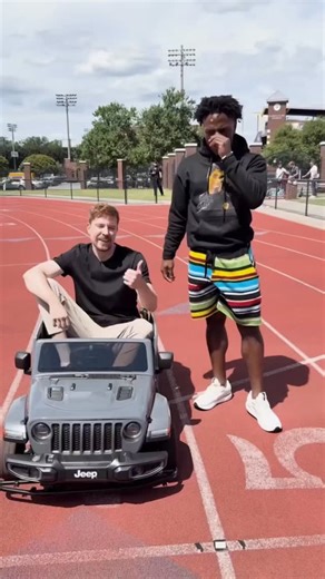 Yuvraj Vij on Instagram: "Slow Model problem? Use XGBoost ... Follow @bitsbyuvi #coding #python #explorepage [ai, Machine learning, XgBoost, Programming ]"