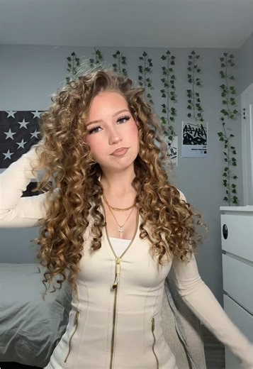 #foryoupage | how to do sock curls