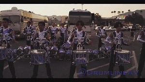 2022 @thebluedevils snare break in the lot at the DCI Pasadena show at he Rose Bowl! Perfect night for drum corps and tons of great beats around the lot! Be sure to check out the full 4K lot video of Blue Devils on our YouTube channel! https://youtu.be/TQrPV2jlWZY * * * #dci2022 #drumline #drumcorps #percussion #bluedevils #bluedevilsdrumline #bluedevilsdrumandbuglecorps #ludwigdrums #promarksticks #evansdrumheads #dci #drumcorpsinternational #pasadena #rosebowl #california #concordcalifornia #w
