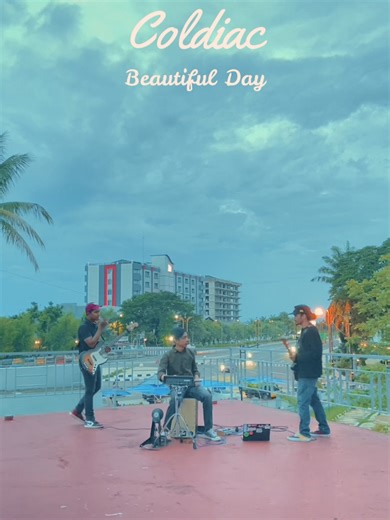 Coldiac - Beautiful Day Cover Performance