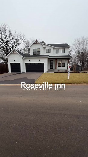 Discover Homes for Sale in Roseville, MN