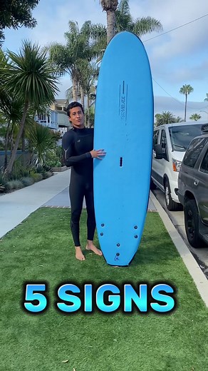 5 Signs You're Ready to Upgrade Your Surfboard