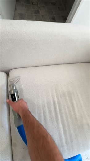 Experience the difference !! Love these results !! Managed to bring these couches back to life. ☑️Sanitised ☑️Fresh ☑️Clean ☑️Pristine #amazing#fresh#satisfying#wow#amazing!clean!fresh!sanitise!nice!couches!dirt!gone!nodust!stains!gone!vanished!upholstery!safe!products!familyfriendly! kidsafe!enviromentallyfriendly!phenomenal!cushions!steamcleanAAA | AAA Steam Cleaning