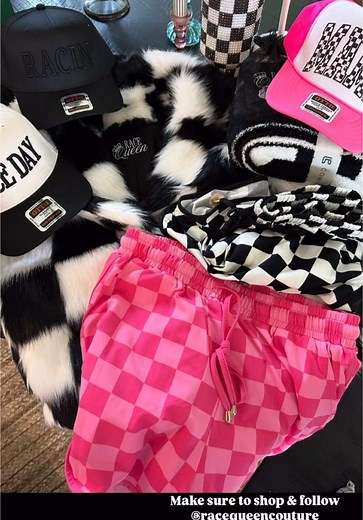 Queen Tori’s unboxing!!! Thanks for sharing. 🤍🏁 #racequeen #RACEapparelfitforaQUEEN #RaceQueenCouture #QueenTori #Unboxing #dirttrackapparel #LetsGoRacing #RaceDay #RaceDayOutfit #RaceDayReady #checkered #checkeredshorts #checkeredoutfit