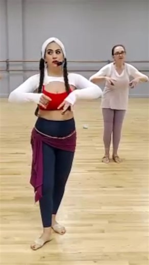 Learning Finger Cymbals for Belly Dancing