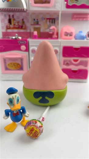 Relaxing Unboxing Experience with Mickey And Donal Duck Collectors