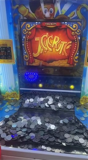 The Most Satisfying Coin Drop You’ll See Today 🎰 #coinpusher #games #jackpot #claw