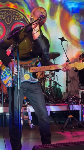 GOVINDA live in New York ✨️🕉 Many thanks to @luislegrand for the video! Mad Alchemy Kula Shaker #kulashaker #kulashakerzine | Kula Shaker Fanzine Strange Folk