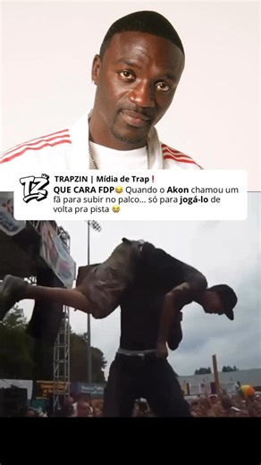 TRAPZIN | Mídia de Trap❗️ on Instagram: "O mano voou longe 😭😂 Durante o auge dos anos 2000, era quase impossível não ouvir Akon. Sua voz dominava rádios, festas e paradas musicais, com sucessos que se tornaram trilha sonora de uma geração. Mas os palcos sempre foram mais do que um complemento para ele. Eram parte essencial da experiência. Akon construiu sua imagem criando momentos ao vivo. Chamava fãs, interagia com o público e transformava shows comuns em lembranças inesquecíveis. Cada aprese