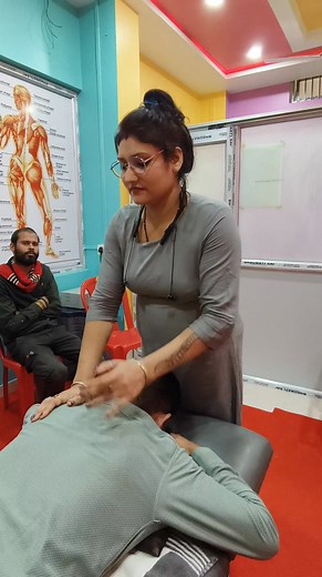 151K views · 2.2K reactions | Suffering from cervical pain & lower back pain' L4 L5 S1 nerve compression #fbreelsfypシ゚viralfbreelsfypシ゚viral #fbreelsfypシ゚viralfbreelsfypシ゚vira #fbreelsfypシ゚viralvideo #pageviralシ゚ #insta #instalike #instareels | Bone Care Centre | Facebook