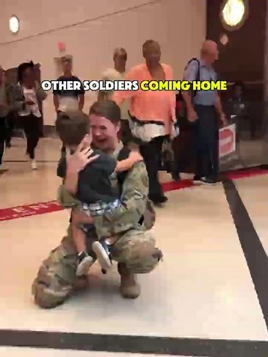 Emotional Soldiers Coming Home at Last ❤️🇺🇸