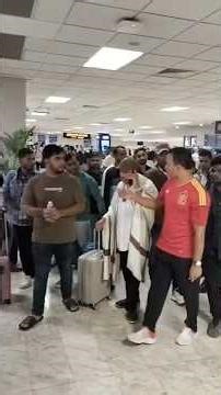 Sri Lanka Floods — colombo Flights Cancelled!” Small icons: ⚠️ Flood warning,