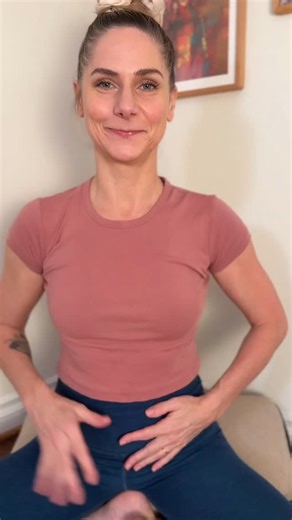 Let’s be clear…all breathing is diaphragmatic breathing because the diaphragm is the primary muscle of ALL breathing. This being said, there are 3 locations or areas in the body that we can direct breath expansion and retraction. The belly (bellybutton, pelvic bowl, lower back area) , the diaphragm ( the low ribs, upper belly, lower thoracic area) and the chest (upper rib cage, heart, upper thoracic, collar bones area) 🫄🍄‍🟫🌰 I have heard teachers confuse belly breath with diaphragmatic breat