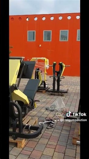 Attrezzatura Pure Strenght Technogym #shorts