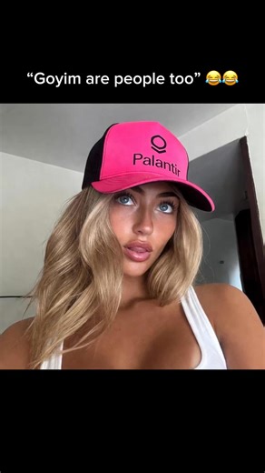 Face Velure on Instagram: "✨ In the neon-lit streets of New York, beneath the shimmering lights of a secret alien modeling show, perfection wasn’t human—it was crafted. 💫 Beings with jawlines sharper than Sean O’Pry’s and cheekbones rivaling Jordan Barrett strutted down the runway, eyes glowing like Chico Lachowski’s. 👽✨ Their secret? Looksmaxxing. Mewing for flawless jawlines, symmetry like Adriana Lima, and skin glowing like Elsa Hosk. This wasn’t beauty—it was bio-hacked perfection. 🛸Each