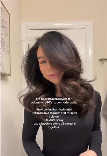 Pro Tips for Voluminous 90's Supermodel Curls