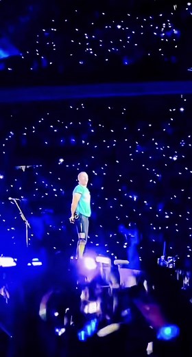 A Sky Full Of Stars #coldplaymilan #coldplay #coldplayconcert #argentina #buenosaires #brasil #saopaulo #riodejaneiro #peru #lima #chile #santiagodechile #bolivia #santacruzdelasierra #colombia #bogota #mexico #cdmx #europe #españa #portugal #italy #milan #viral #viralvideo