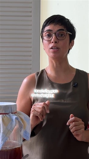 Sign-up link here - https://communetable.thinkific.com/products/courses/kombucha-making-course Our Kombucha 101 class is now live on Thinkific at an introductory price of SGD 80 (≈ USD 60). Turn simple tea into a living, bubbly, probiotic-rich drink right at home. I’ll take you through the whole process — setup, brewing, bottling, flavouring, and keeping your SCOBY healthy long-term. Each chapter also has its own discussion panel, so you can ask questions, share photos, and get support while you