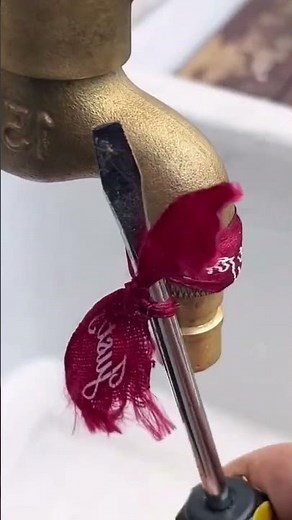 tutorial on how to open a clam shell using a string like the video above#creative