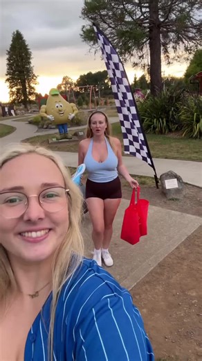 Lexie & Lucy on TikTok