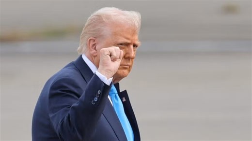 Democrats start losing safe seats - Trump surge changes everything