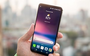 LG G7 vs LG V30 全方位评测PK | 凰家搬运