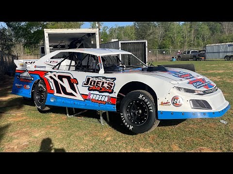 “COWBOY UP” in the CRUSA Street Stock this weekend at Thunder Valley Speedway!