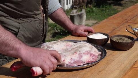 Underground Barbacoa Chipotle: Meat Cooked in the Earth