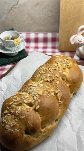 Νηστίσιμο τσουρέκι με ίνες