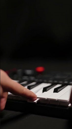 AKAI MPK Mini Plus - In the lab