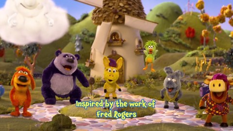 Donkey Hodie - Beach Day/Super Super Duper Sleepover Video | PBS KIDS