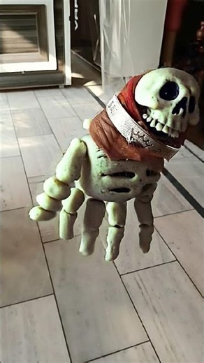 Cheap vs Expensive Cosplay Materials