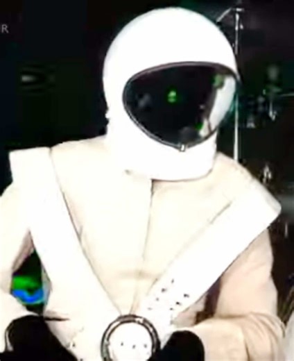 Space's Classic 'Magic Fly' Performance on Top of the Pops